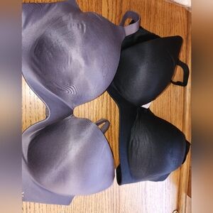 Victoria Secret 38D Bras Lot Of 2